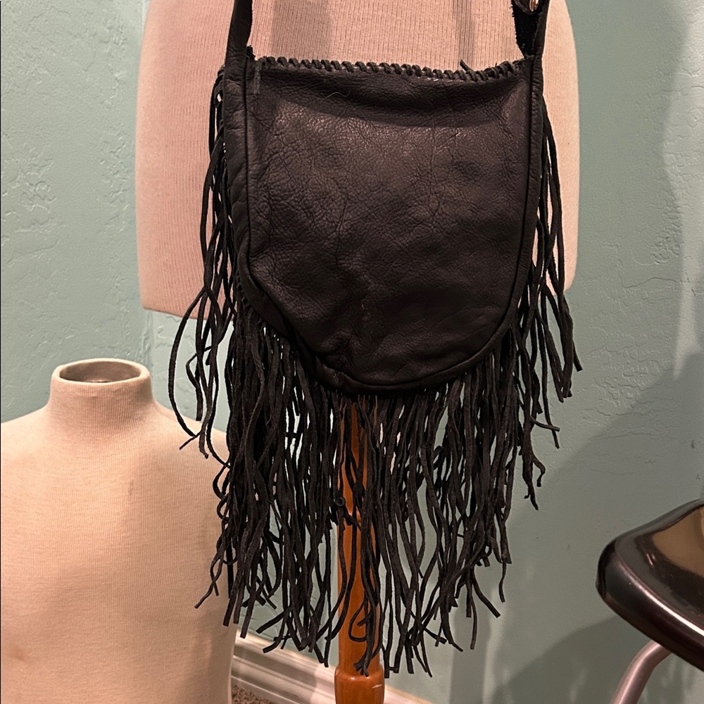 Black Leather Fringe Texan Crossbody Bag - Picture 15 of 15